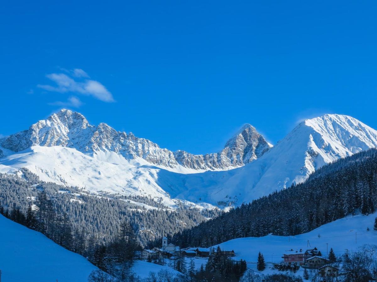 Appartamento Haus La Punt, Savognin Rona Esterno foto
