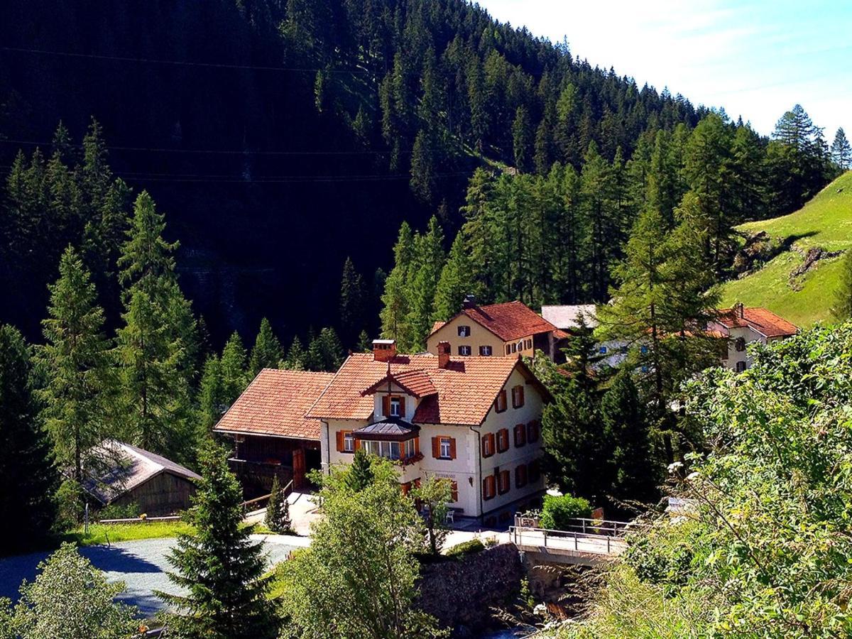 Appartamento Haus La Punt, Savognin Rona Esterno foto