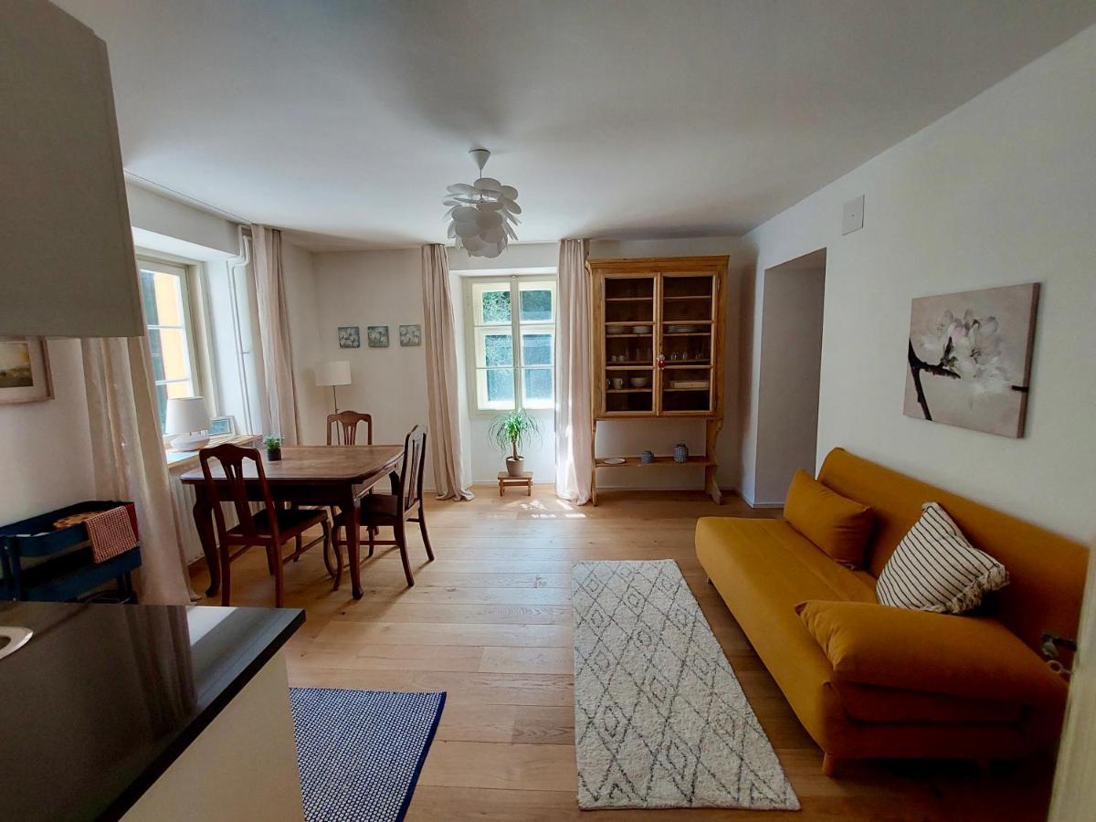 Appartamento Haus La Punt, Savognin Rona Esterno foto