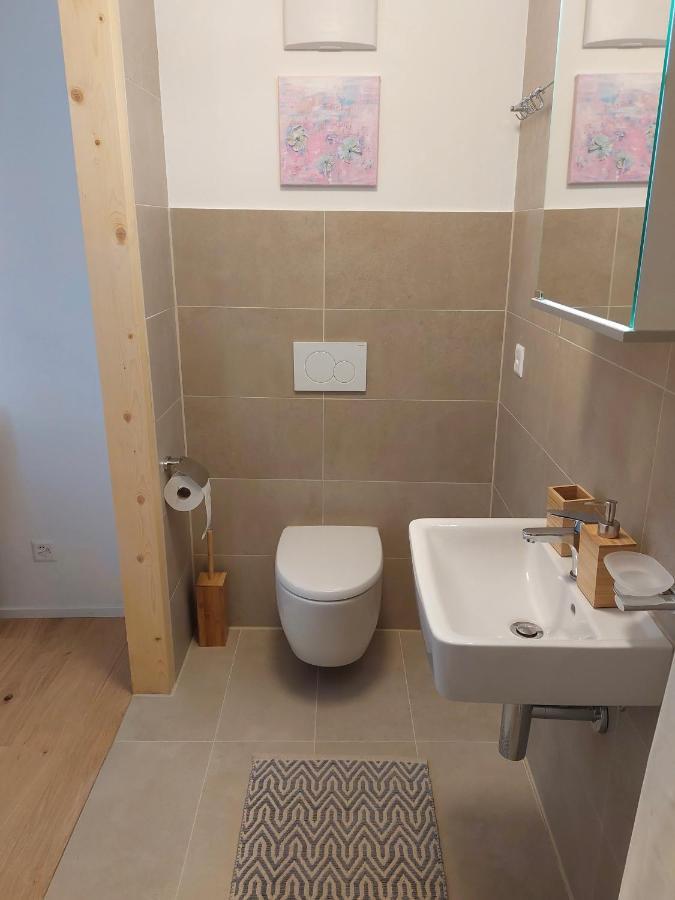 Appartamento Haus La Punt, Savognin Rona Esterno foto
