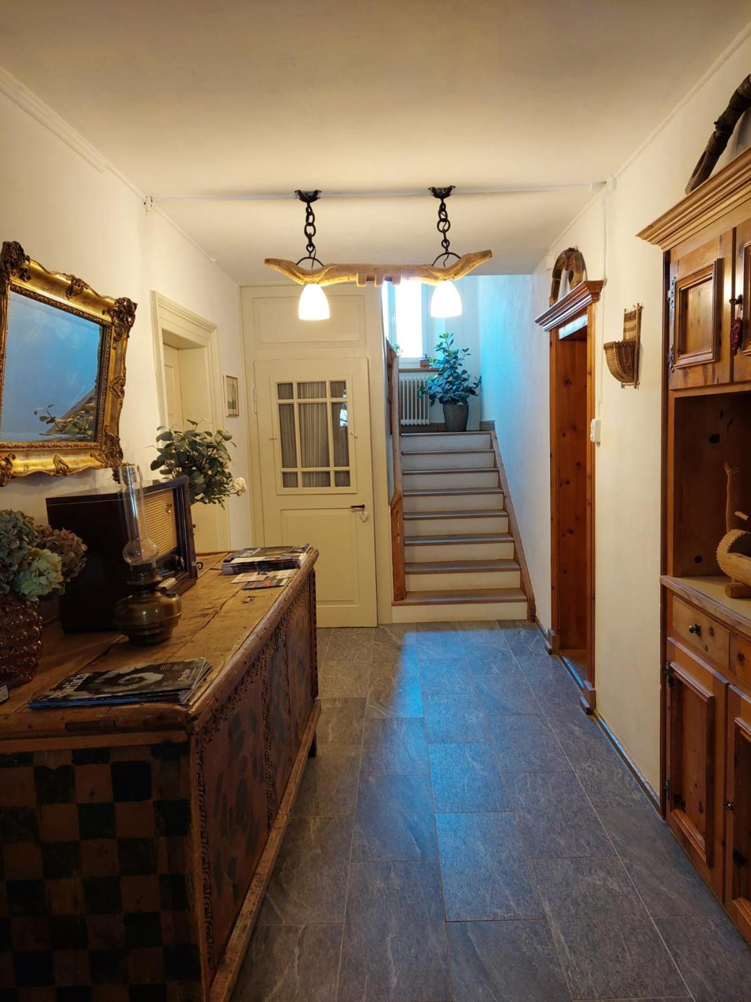 Appartamento Haus La Punt, Savognin Rona Esterno foto